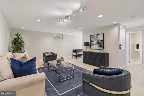 13229 Osterport Dr, Silver Spring, MD 20906 photo 35