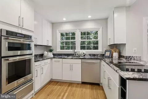 13229 Osterport Dr, Silver Spring, MD 20906 photo 11