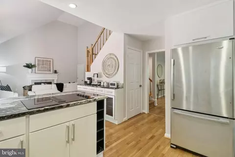 13229 Osterport Dr, Silver Spring, MD 20906 photo 12