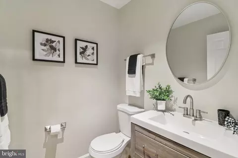 13229 Osterport Dr, Silver Spring, MD 20906 photo 18