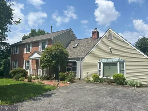 15800 Amelung Ln, Rockville, MD 20855