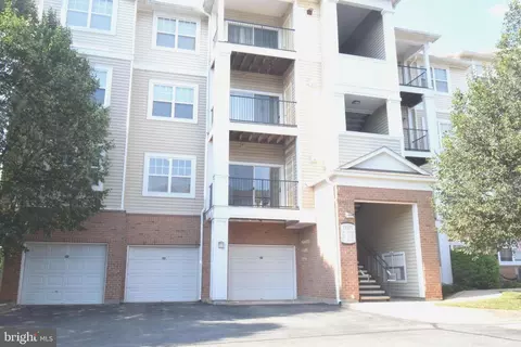 13503 Derry Glen Ct #201, Germantown, MD 20874