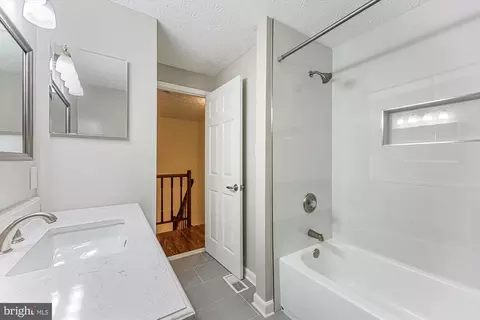 3737 Castle Ter #121, Silver Spring, MD 20904 photo 21