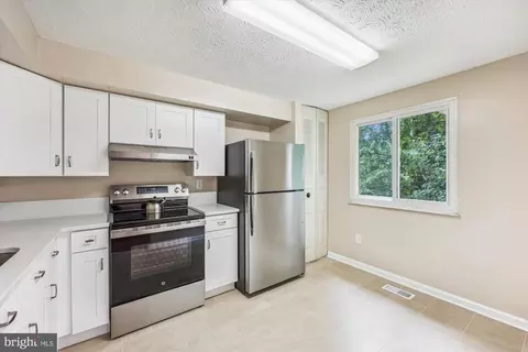 3737 Castle Ter #121, Silver Spring, MD 20904 photo 12
