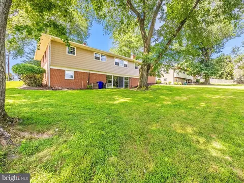 Exterior - 14801 Flintstone Ln, Silver Spring, MD 20905 photo 5 of 25