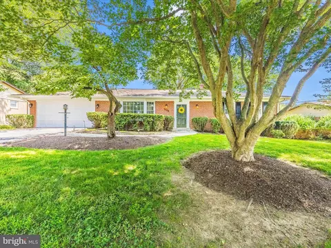 Exterior - 14801 Flintstone Ln, Silver Spring, MD 20905 photo 3 of 25