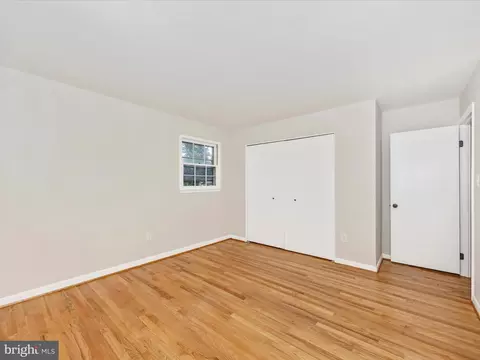 Bedroom - 14801 Flintstone Ln, Silver Spring, MD 20905 photo 5 of 8