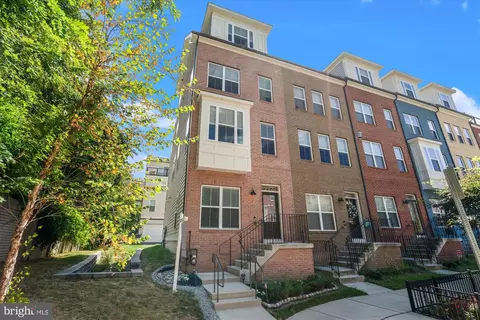 12731 Vuillard St, Silver Spring, MD 20906