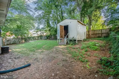 Exterior - 500 Burnt Mills Ave, Silver Spring, MD 20901 photo 4 of 4