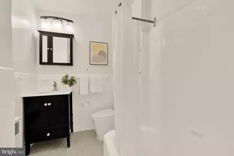8921 Whitney St, Silver Spring, MD 20901 photo 17