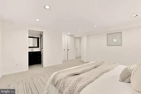 8921 Whitney St, Silver Spring, MD 20901 photo 23