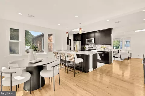 8921 Whitney St, Silver Spring, MD 20901 photo 10