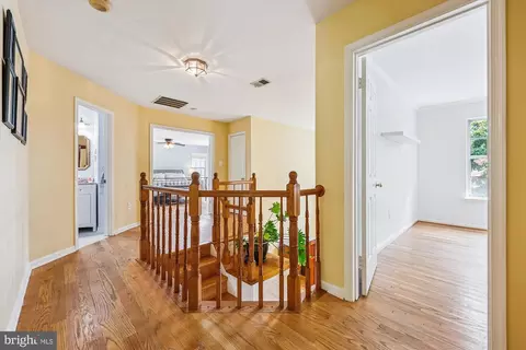 Entry Way - 3404 Olive Branch Dr, Silver Spring, MD 20904 photo 6 of 8