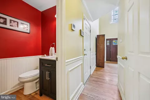 Entry Way - 3404 Olive Branch Dr, Silver Spring, MD 20904 photo 4 of 8