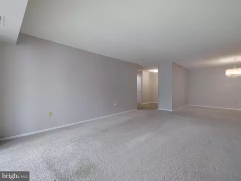 15115 Interlachen Dr #3-209, Silver Spring, MD 20906 photo 8