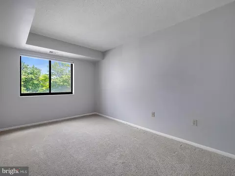 15115 Interlachen Dr #3-209, Silver Spring, MD 20906 photo 38