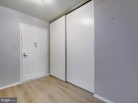 15115 Interlachen Dr #3-209, Silver Spring, MD 20906 photo 6