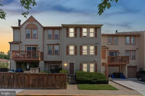 14619 Monmouth Dr #10-107, Burtonsville, MD 20866