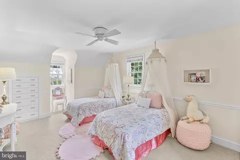 Bedroom - 10313 Parkman Rd, Silver Spring, MD 20903 photo 8 of 10