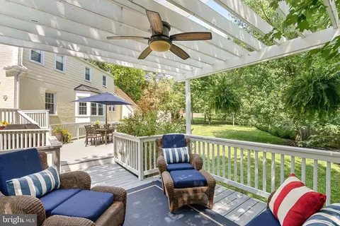 Exterior - 10313 Parkman Rd, Silver Spring, MD 20903 photo 6 of 24