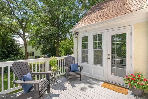 Exterior - 10313 Parkman Rd, Silver Spring, MD 20903 photo 7 of 24