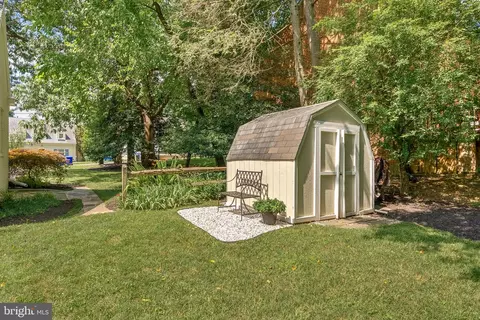 Exterior - 10313 Parkman Rd, Silver Spring, MD 20903 photo 17 of 24