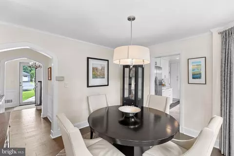 Dining - 10313 Parkman Rd, Silver Spring, MD 20903 photo 2 of 2