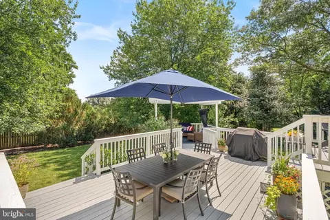 Exterior - 10313 Parkman Rd, Silver Spring, MD 20903 photo 5 of 24