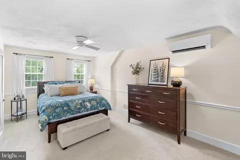 Bedroom - 10313 Parkman Rd, Silver Spring, MD 20903 photo 7 of 10