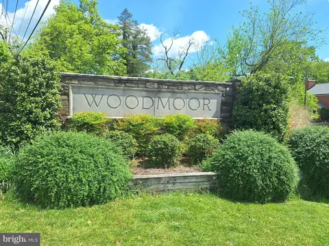 209 Hillmoor Dr, Silver Spring, MD 20901 photo 2