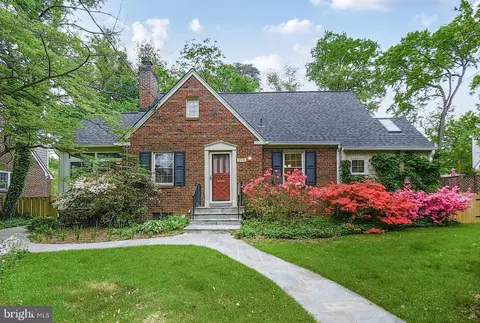 209 Hillmoor Dr, Silver Spring, MD 20901