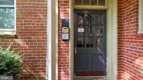 2211 Washington Ave #201-W, Silver Spring, MD 20910 photo 2