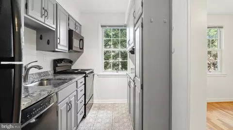 2211 Washington Ave #201-W, Silver Spring, MD 20910 photo 4