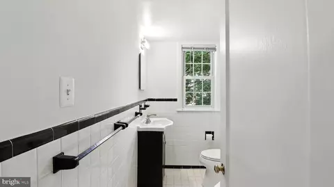 2211 Washington Ave #201-W, Silver Spring, MD 20910 photo 23