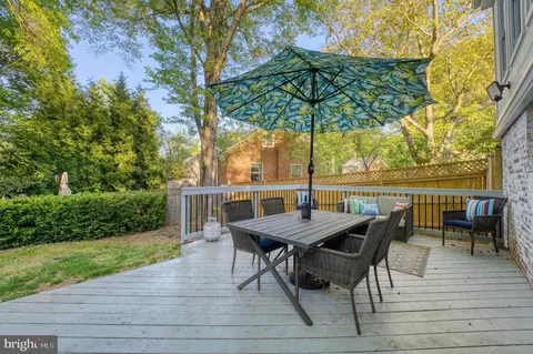 Exterior - 9301 Mintwood St, Silver Spring, MD 20901 photo 14 of 15