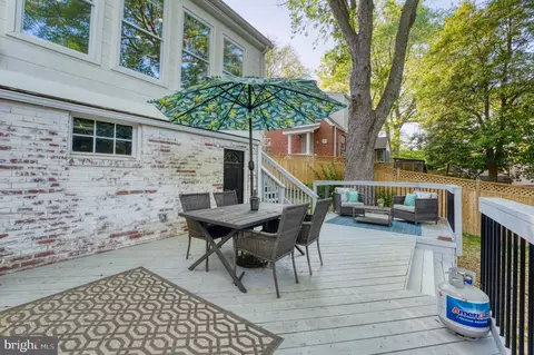 Exterior - 9301 Mintwood St, Silver Spring, MD 20901 photo 12 of 15
