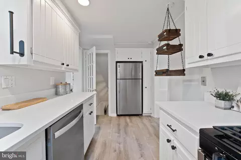 Kitchen - 9301 Mintwood St, Silver Spring, MD 20901 photo 2 of 2
