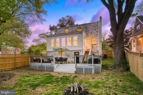 Exterior - 9301 Mintwood St, Silver Spring, MD 20901 photo 4 of 15