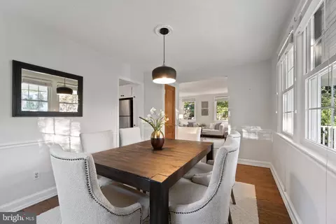 Dining - 9301 Mintwood St, Silver Spring, MD 20901 photo 4 of 4