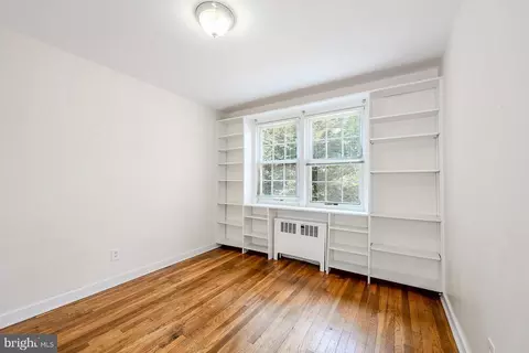 Bedroom - 2219 Washington Ave #203, Silver Spring, MD 20910 photo 2 of 2