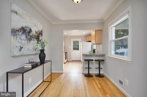 3909 Adams Dr, Silver Spring, MD 20902 photo 7