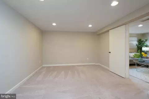 3909 Adams Dr, Silver Spring, MD 20902 photo 31