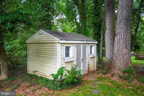 3909 Adams Dr, Silver Spring, MD 20902 photo 44