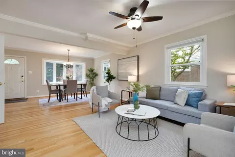 3909 Adams Dr, Silver Spring, MD 20902 photo 5