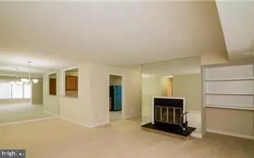 918 Windbrooke Dr #918, Gaithersburg, MD 20879