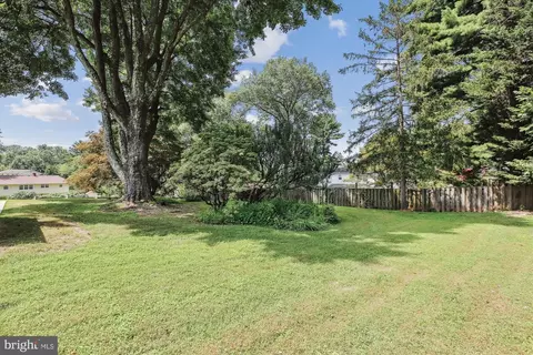 Exterior - 14908 Flintstone Ln, Silver Spring, MD 20905 photo 11 of 16