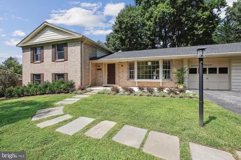 Exterior - 14908 Flintstone Ln, Silver Spring, MD 20905 photo 4 of 16