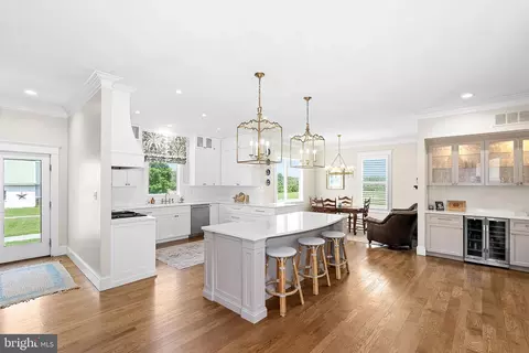 Kitchen - 1301 Hennessy Ter, Sandy Spring, MD 20860 photo 3 of 11