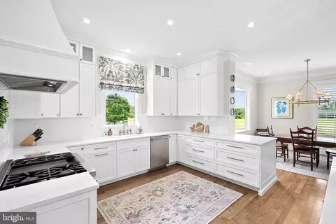Kitchen - 1301 Hennessy Ter, Sandy Spring, MD 20860 photo 5 of 11