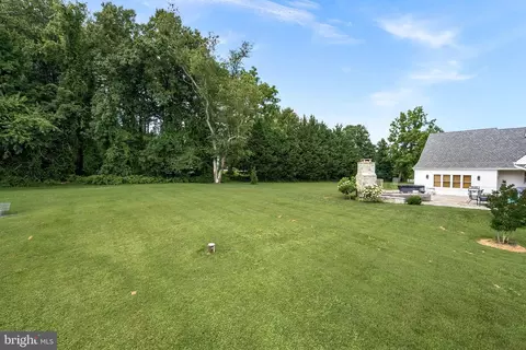 Exterior - 1301 Hennessy Ter, Sandy Spring, MD 20860 photo 7 of 12
